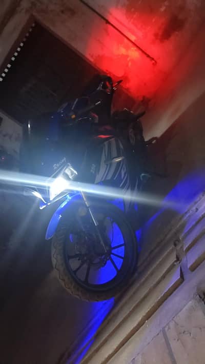 Heavy sports bike