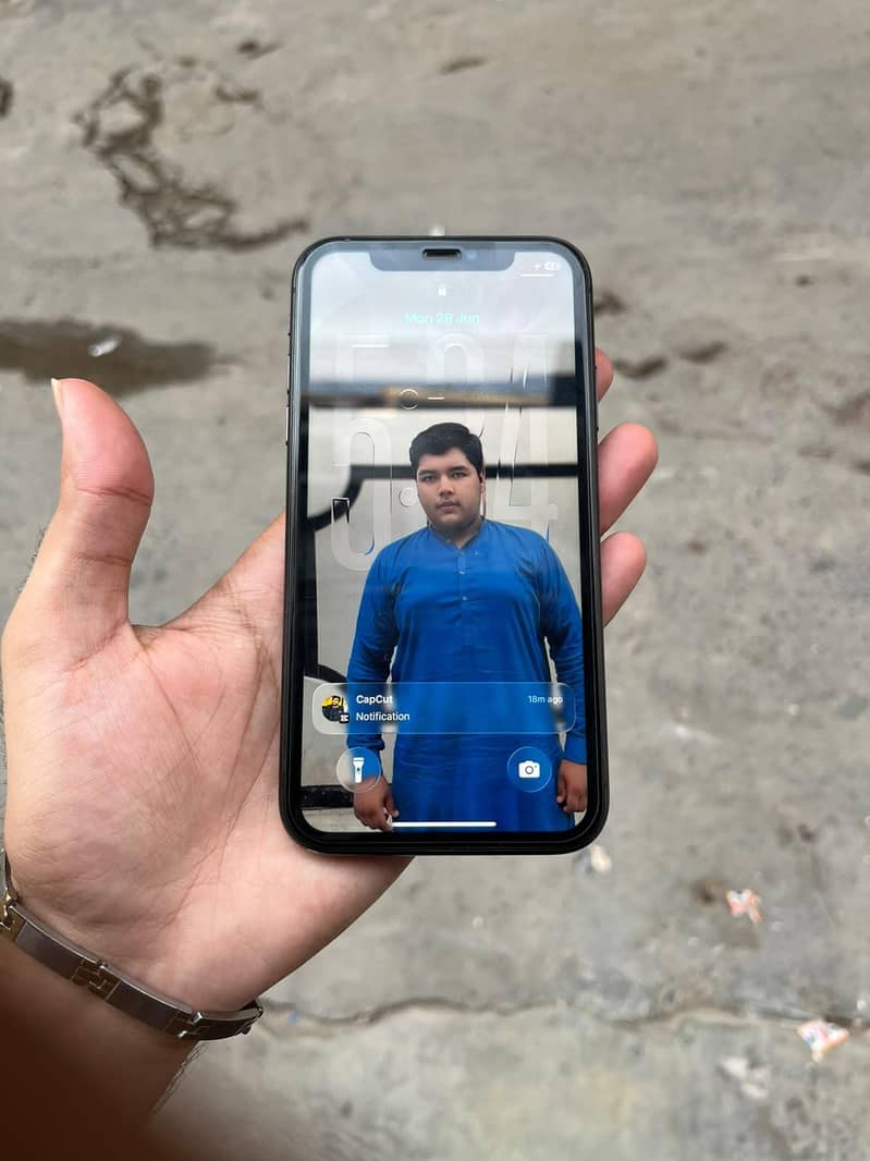 Apple iPhone 11 2