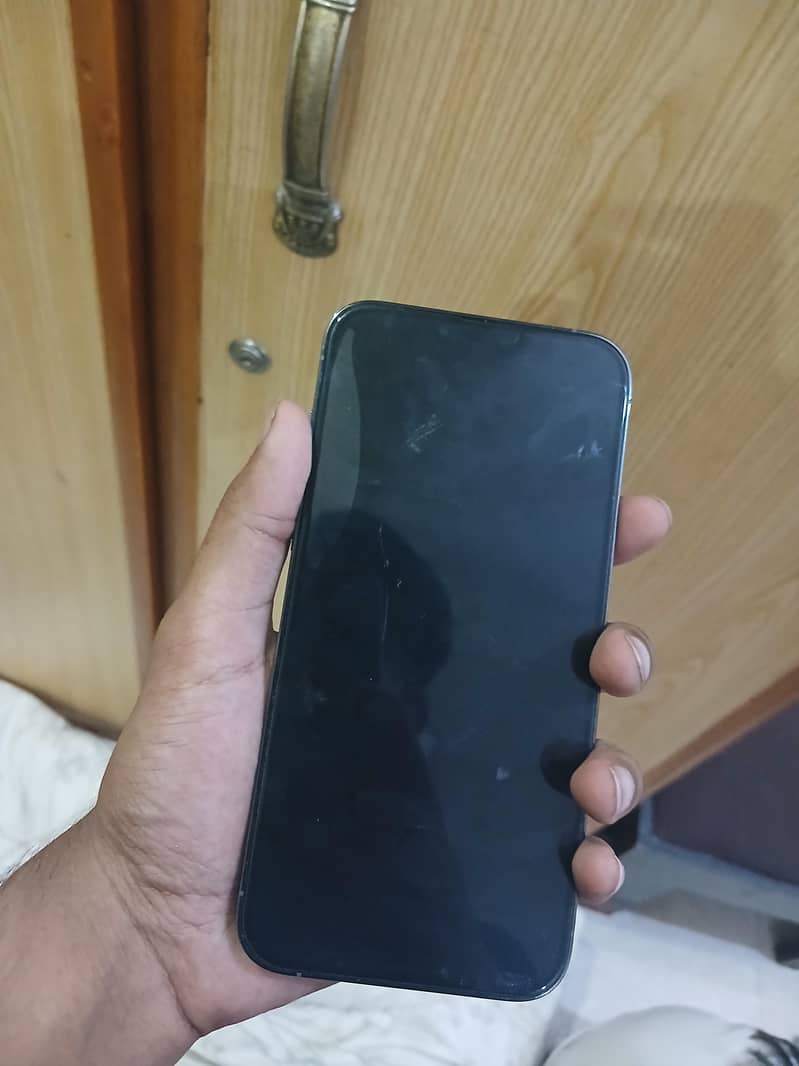 iphone 13 pro max 3