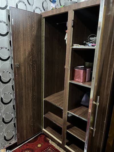 Almari | Wardrobe | Kids | Good Condition