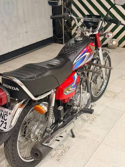 CG 125