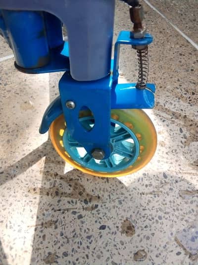 Heavy duty scooity