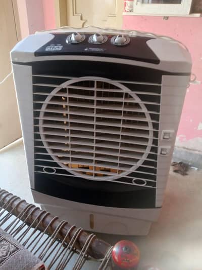 Room air cooler