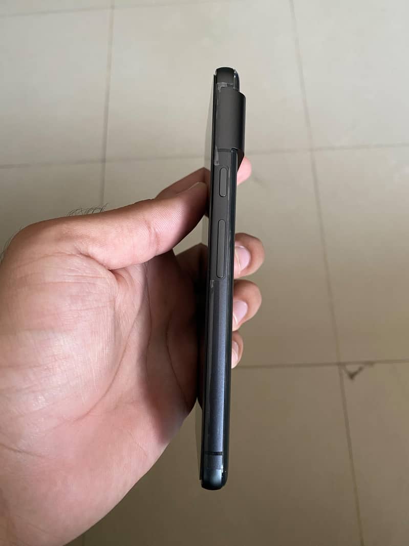 Google Pixel 8 3