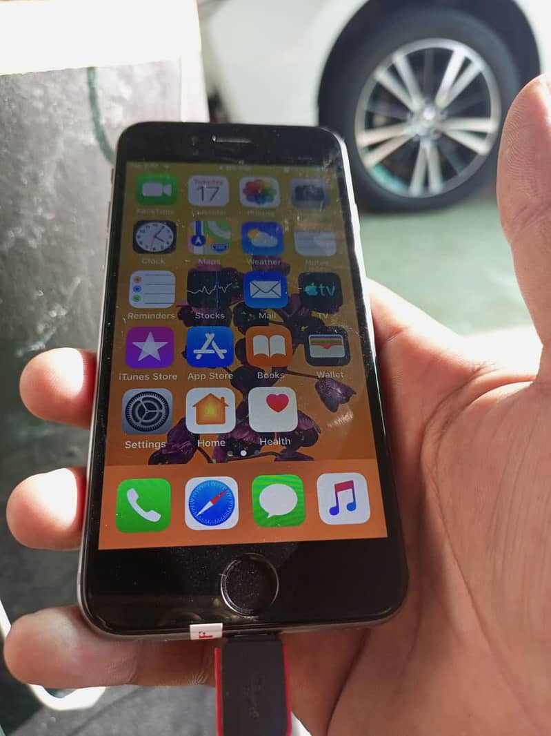Apple iPhone 6 0