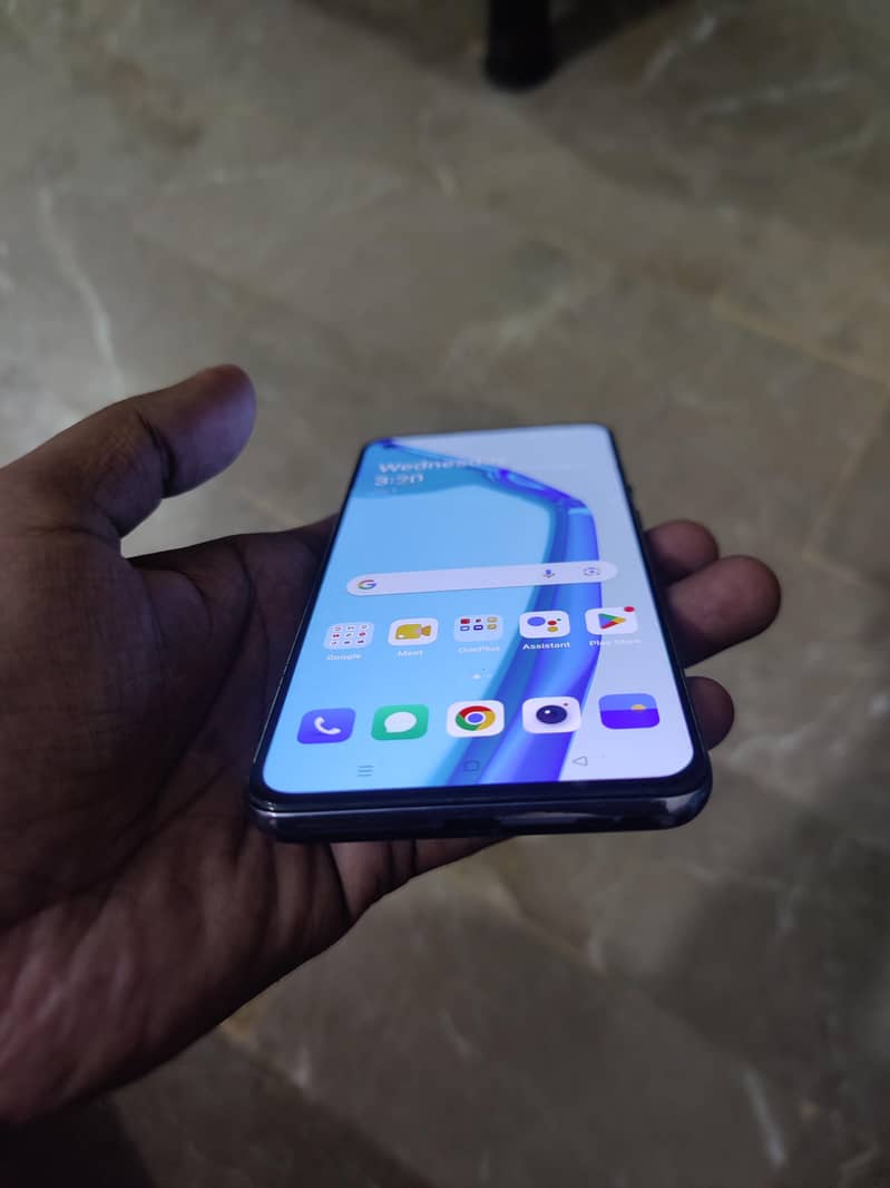 One Plus 9 4
