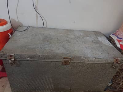Iron Storage Box / Baksa