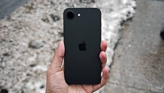Apple iPhone 16e lla Jv  with box and cable. Original urgent sale