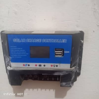 soler panels with charger & stand