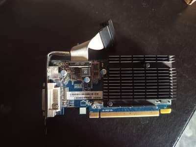 Ram and 1 gb amd Radeon 5450 series and 4Gb ddr2 ram (2×2)