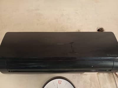 urgent sale ac 1 ton