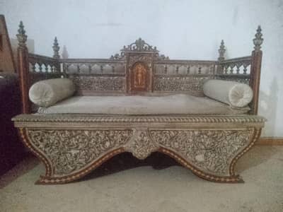 Deewan for sale