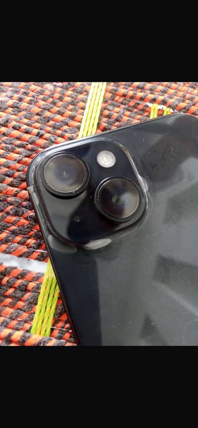 Apple iPhone 15