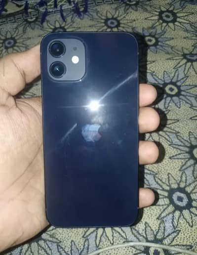 Apple iPhone 12