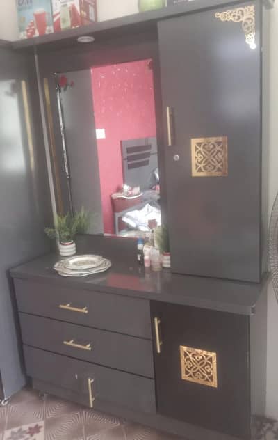 Bed and Dressing table
