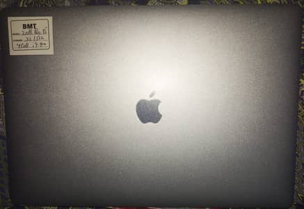 MacBook Pro 2018 32/512 4 GB Card 15 inch