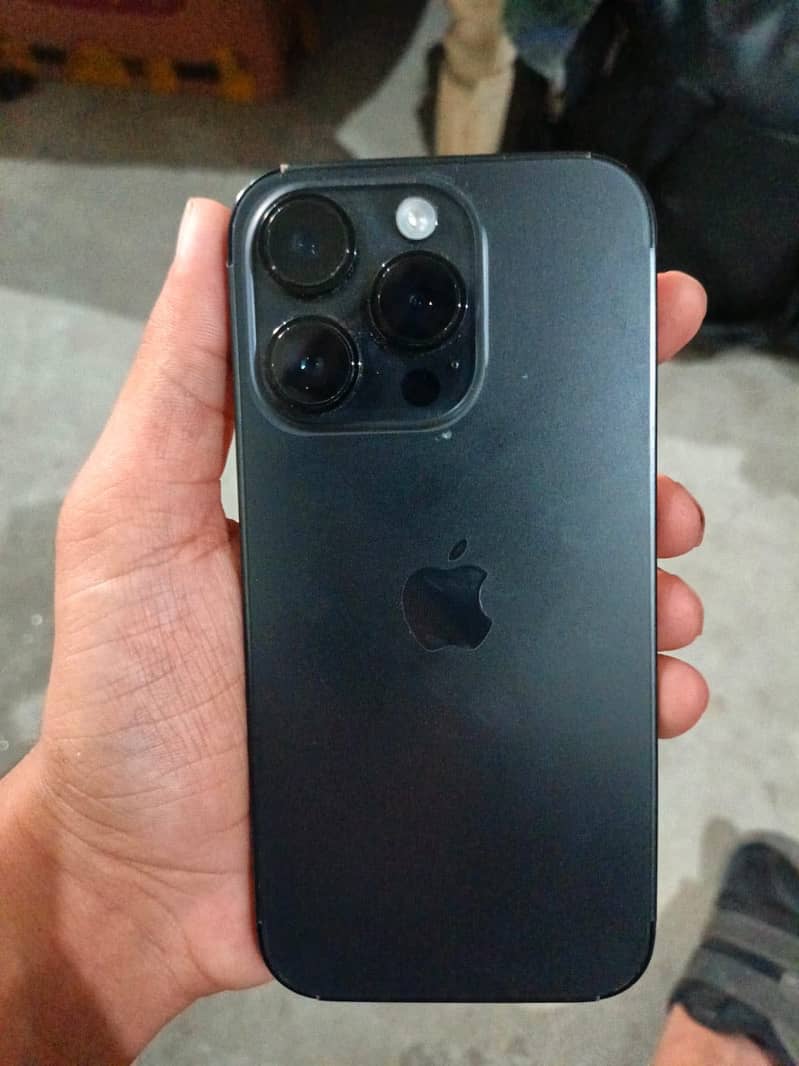 Apple iPhone 14 Pro 4