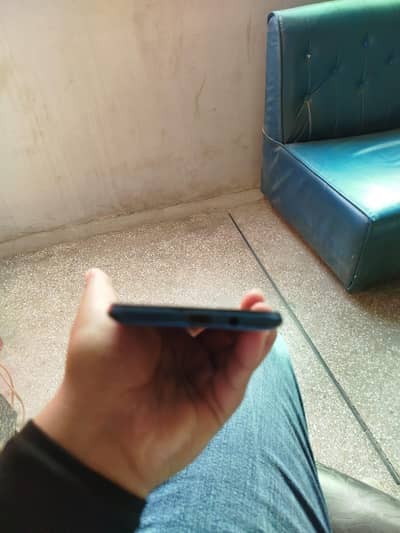 Infinix Hot 11 Play with clear camera
