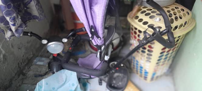 _Stylish Kids Tricycle with Canopy - Safe & Comfortable Ride
