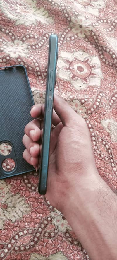 OPPO A58