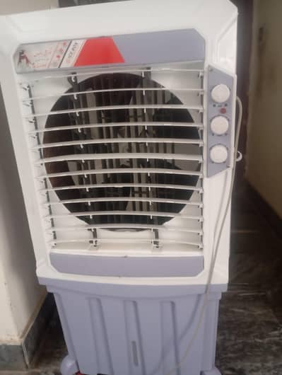 brand new air cooler , never used 10/10 confiton