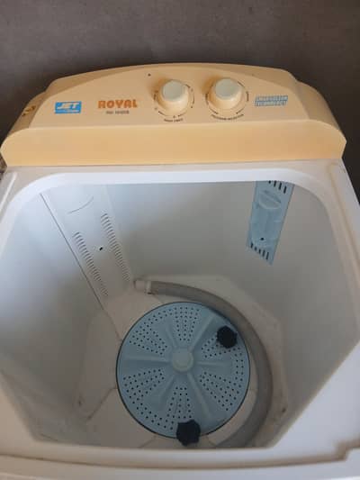 washing and dryer machine