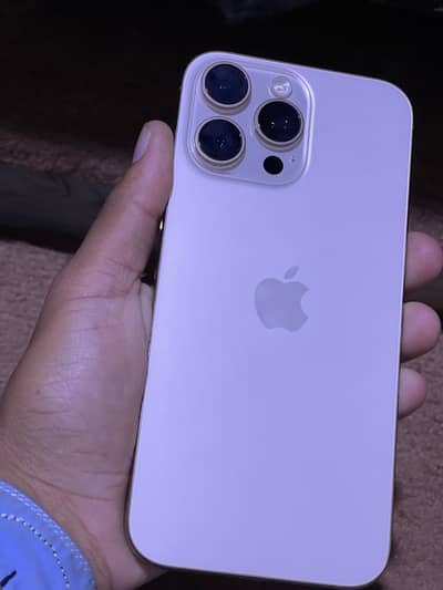 Apple iPhone 16 Pro Max