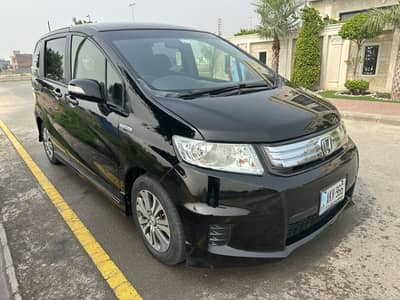 Honda Freed spike 2013/2018 Total original paint