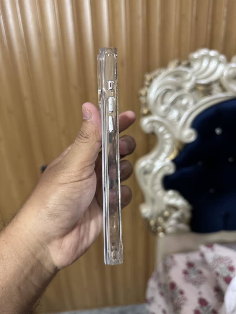 17 pro max case 7