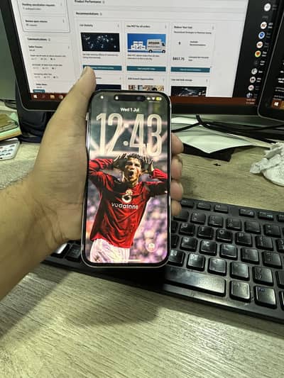iPhone 15 Pro 256GB - Natural Titanium (Non-PTA)