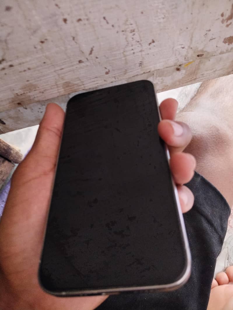 Apple iPhone 13 Pro 6