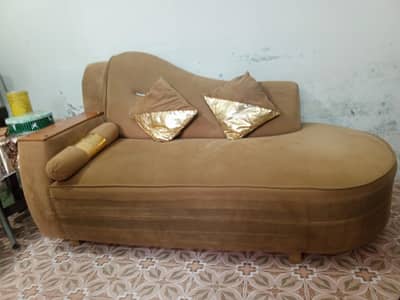 Deewan Sofa for sale in good condition, Sofa , furniture,sofa chair