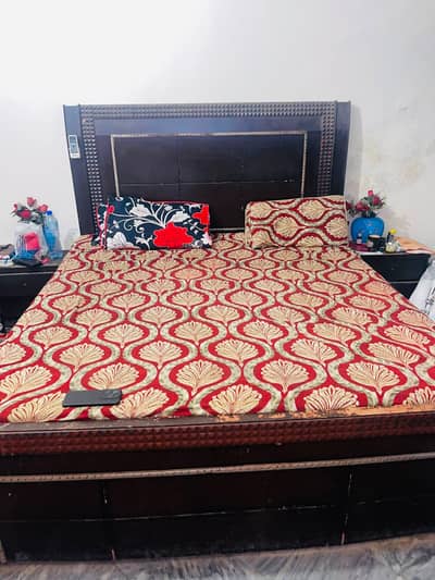King Size Wooden Bed Set for Sale | Solid Wood | Excellent Condition