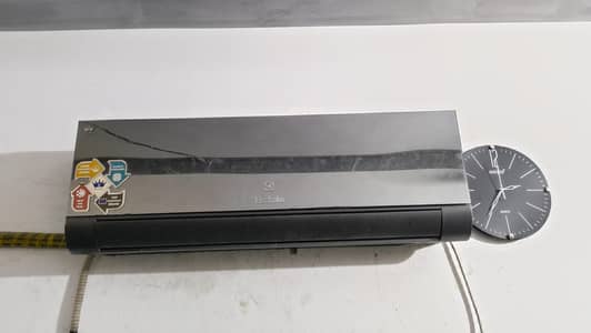 Electrolux 1.5 ton Ac imverter - Perfect condition