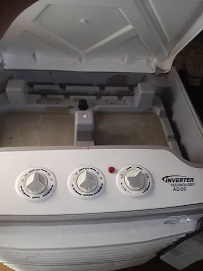 AC / DC air cooler for sale in best condition