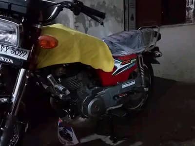 hounda 125 1st hand bike for sale location nanakan shaib all ok ha