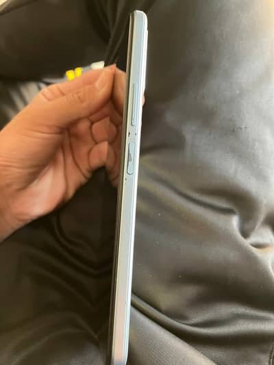 Vivo Y21