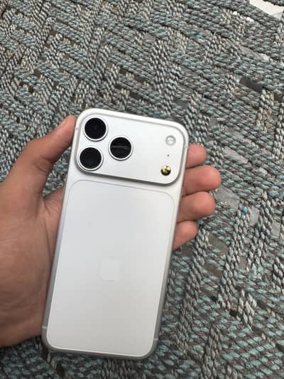 Apple iPhone 17 Pro Max