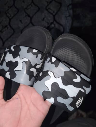 Nike slippers