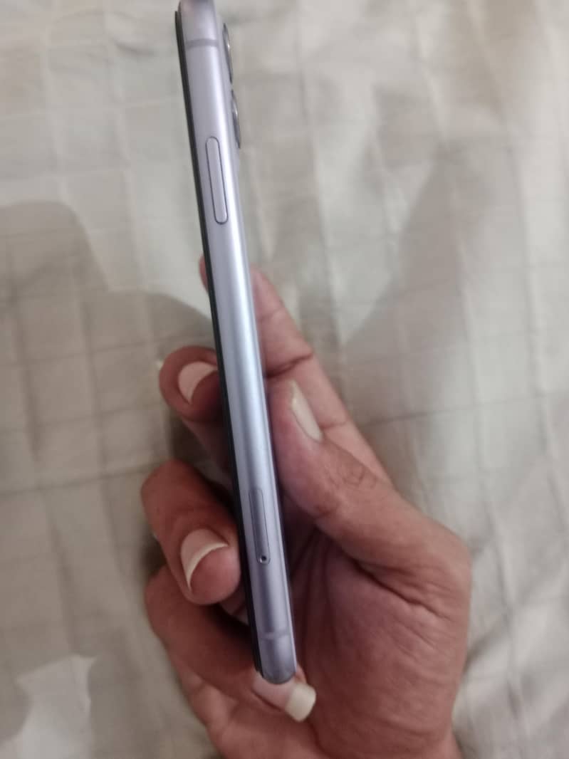 Apple iPhone 11 1