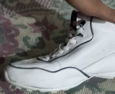 White sports shoes for men and boy