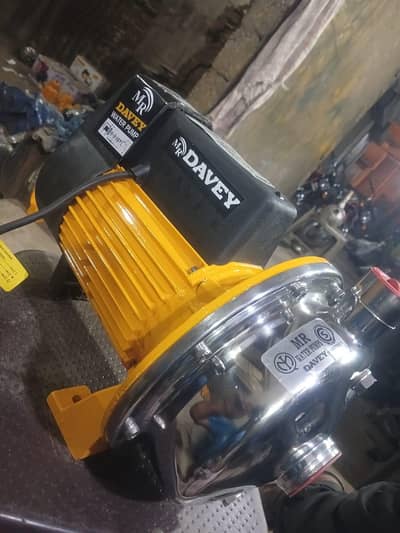Davey 1. hp Water Pump