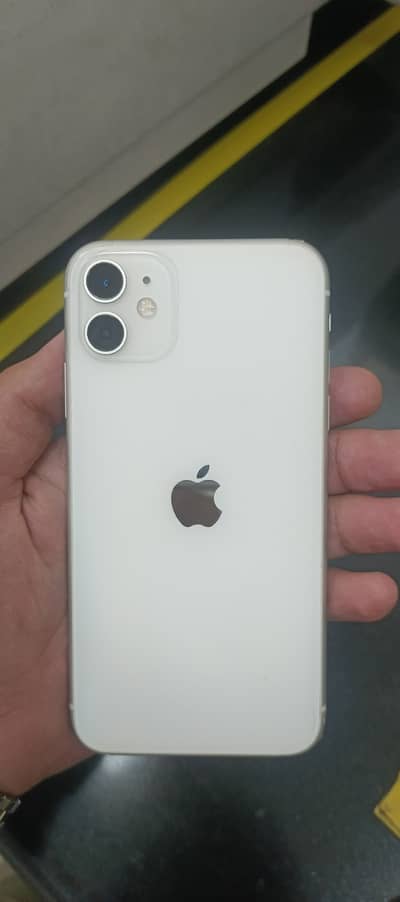 Apple iPhone 11