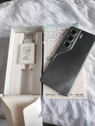 Tecno CAMON 40 Pro
