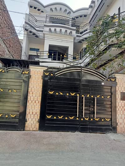 House for sale in Rahim Yar khan
