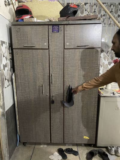 Wooden Alamari