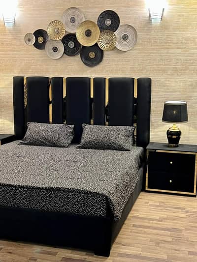 bed set/double bed/shesham wooden bed/showcase/almari/dressing