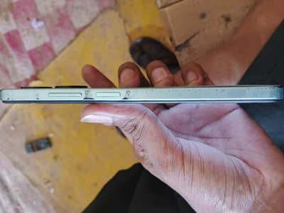 Infinix Smart 8.4. 64. only mobile