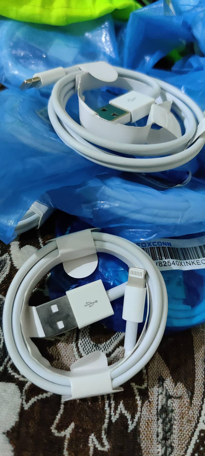 iphone orgnl cable 0