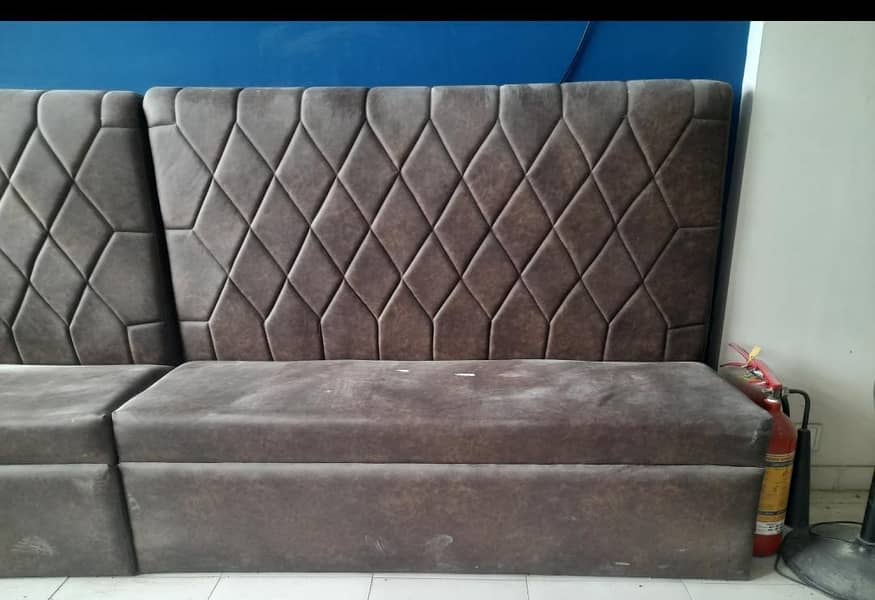 8 persons leather sofa 1
